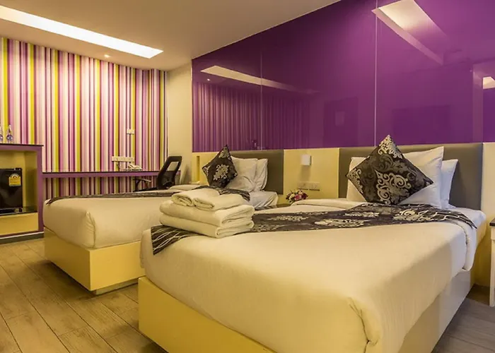 Klassique Sukhumvit Hotel 4*