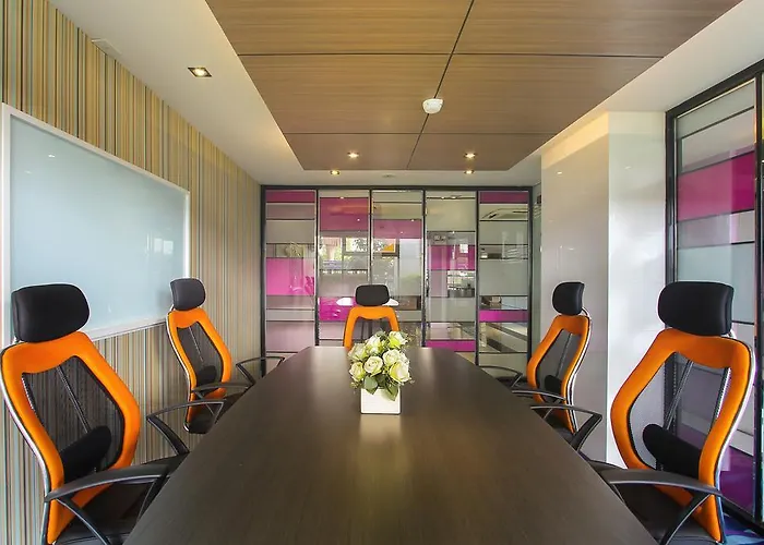 Hotel Klassique Sukhumvit 4*